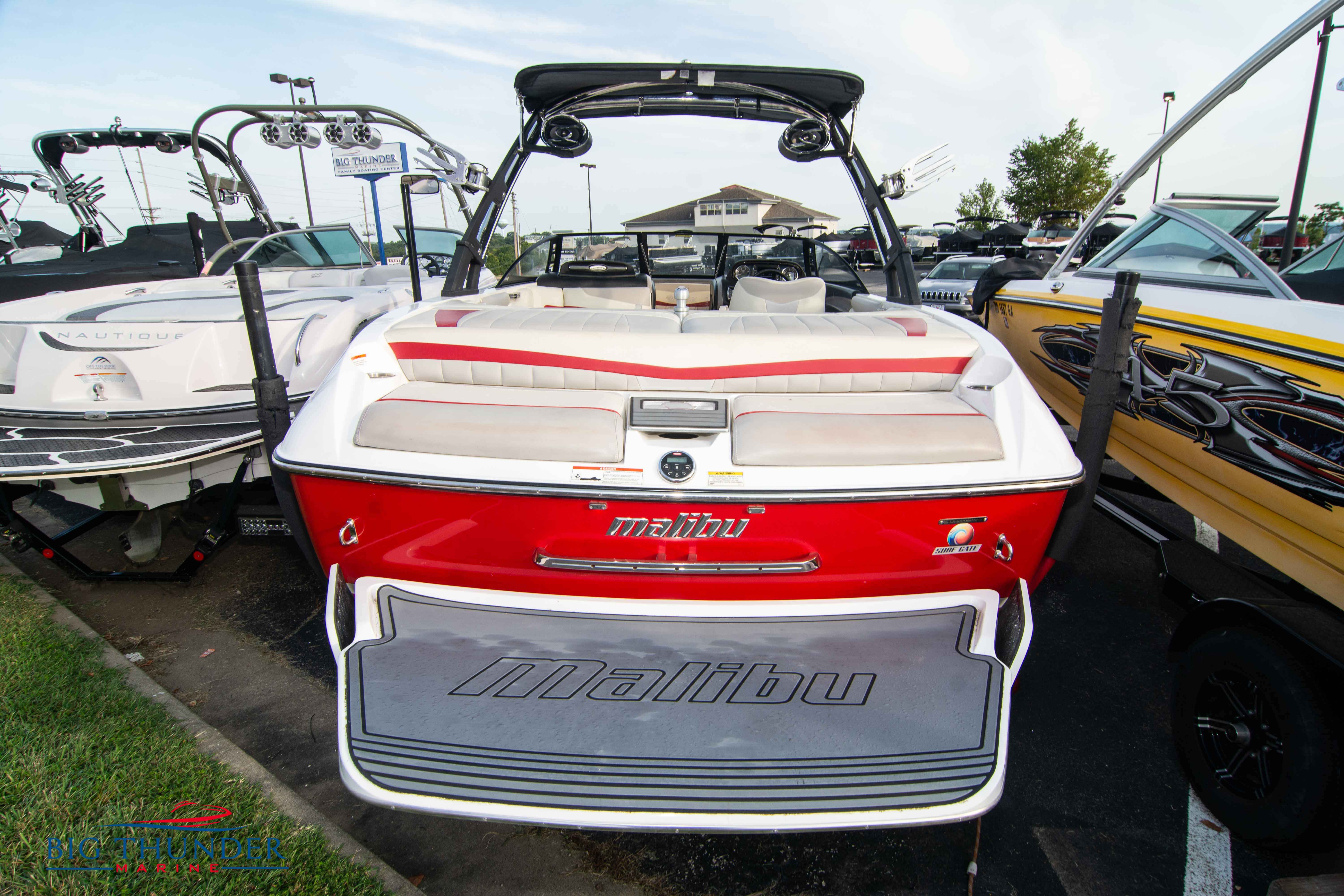 2013 Malibu Wakesetter 22 MXZ