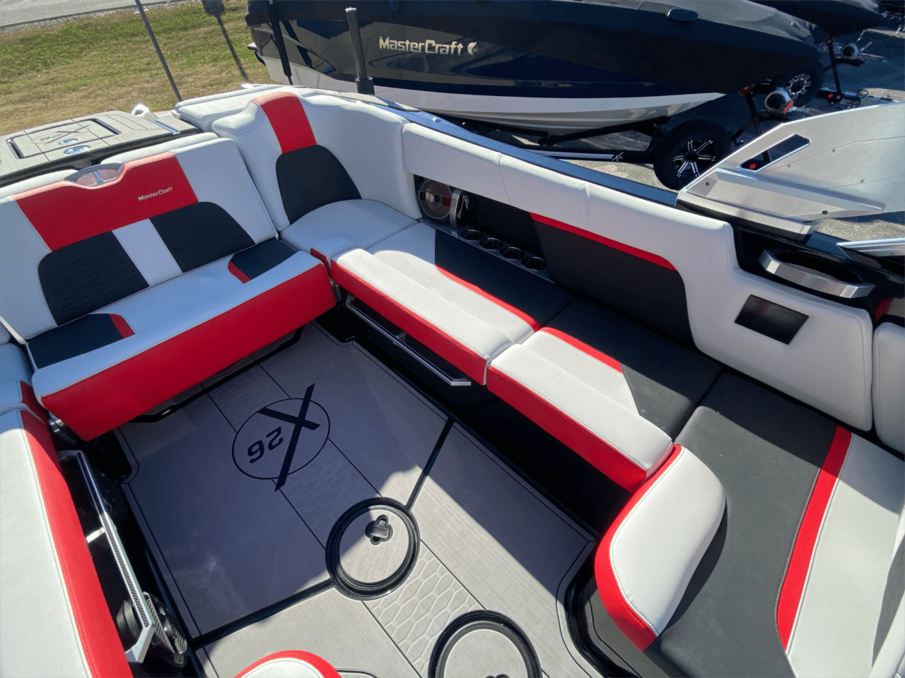 2021 MasterCraft X26 Icon