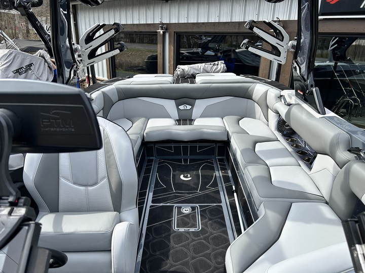 2025 CENTURION Fe23 