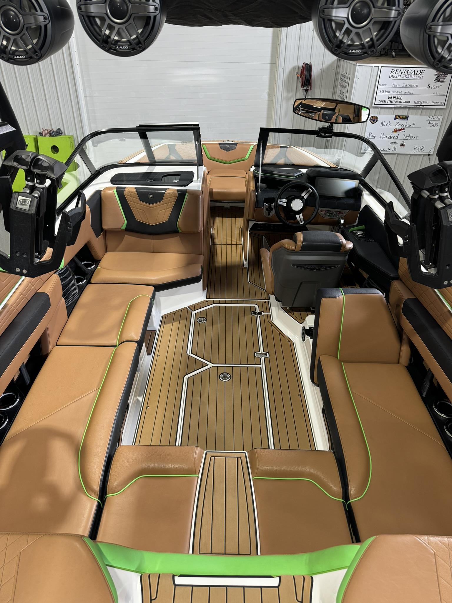 2021 Nautique G23