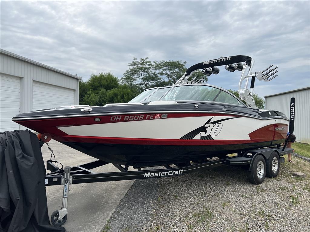 2013 Mastercraft X-30