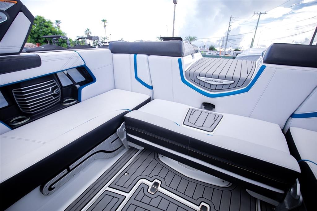 2018 Nautique Super Air Nautique G23