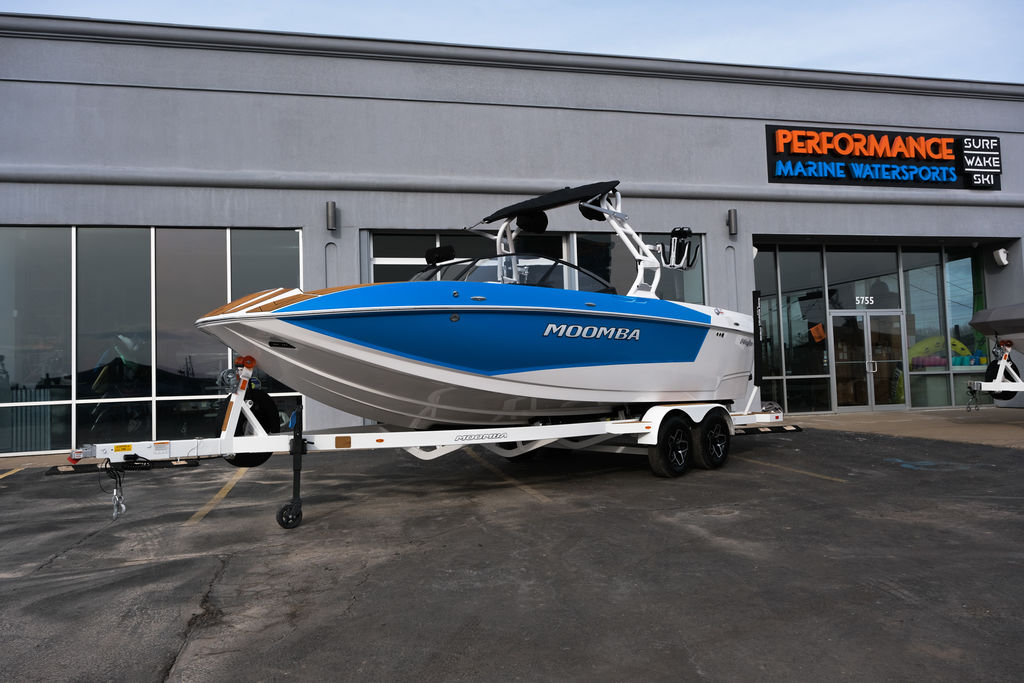 boat.Title