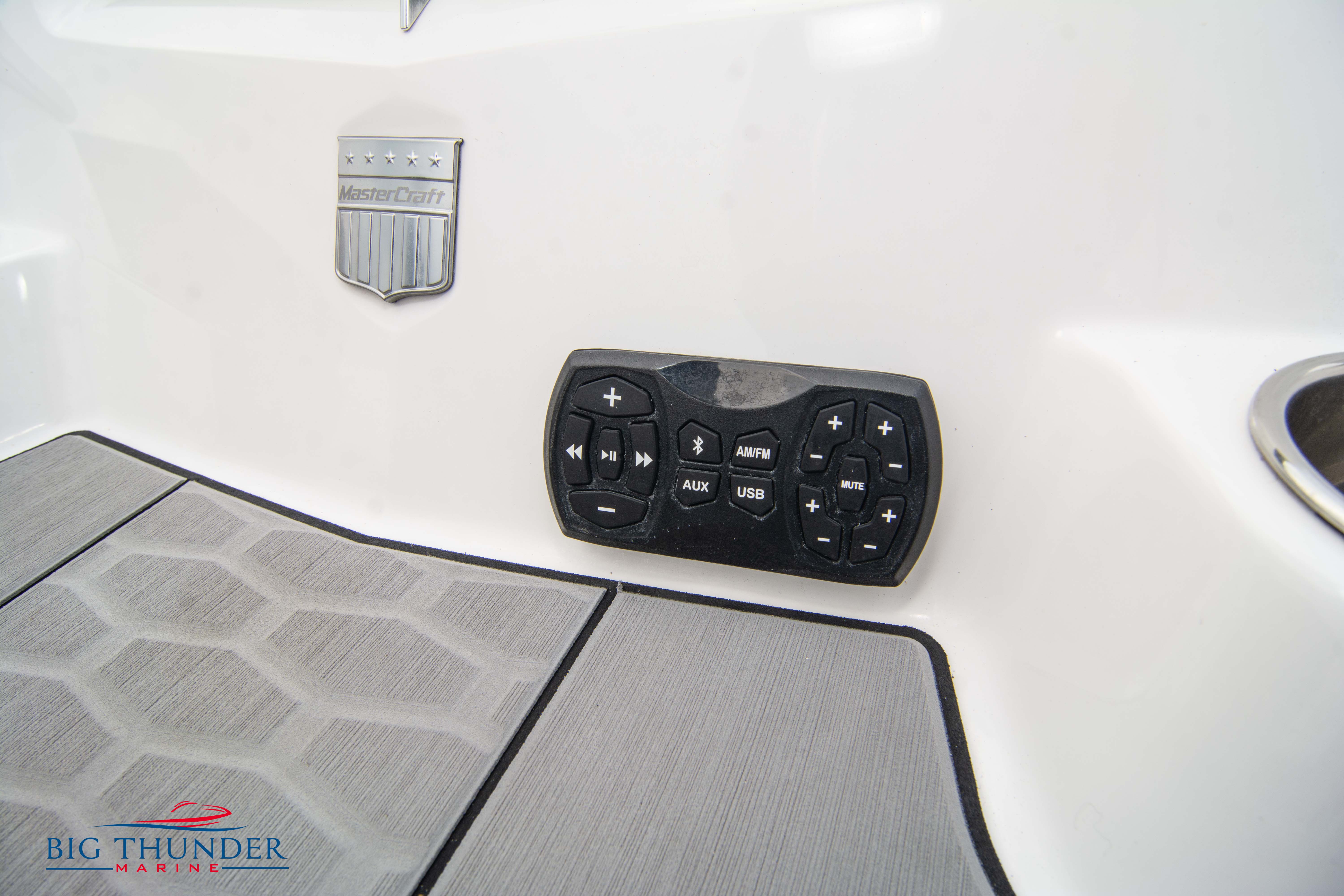 2020 Mastercraft X26