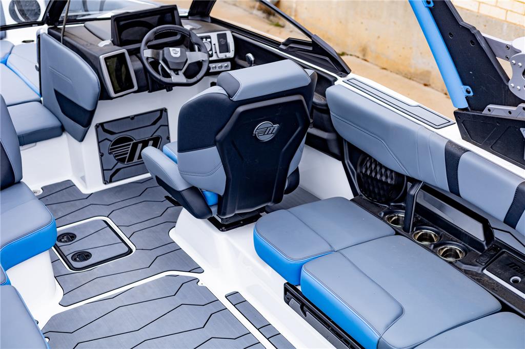 2024 Malibu 23 MXZ