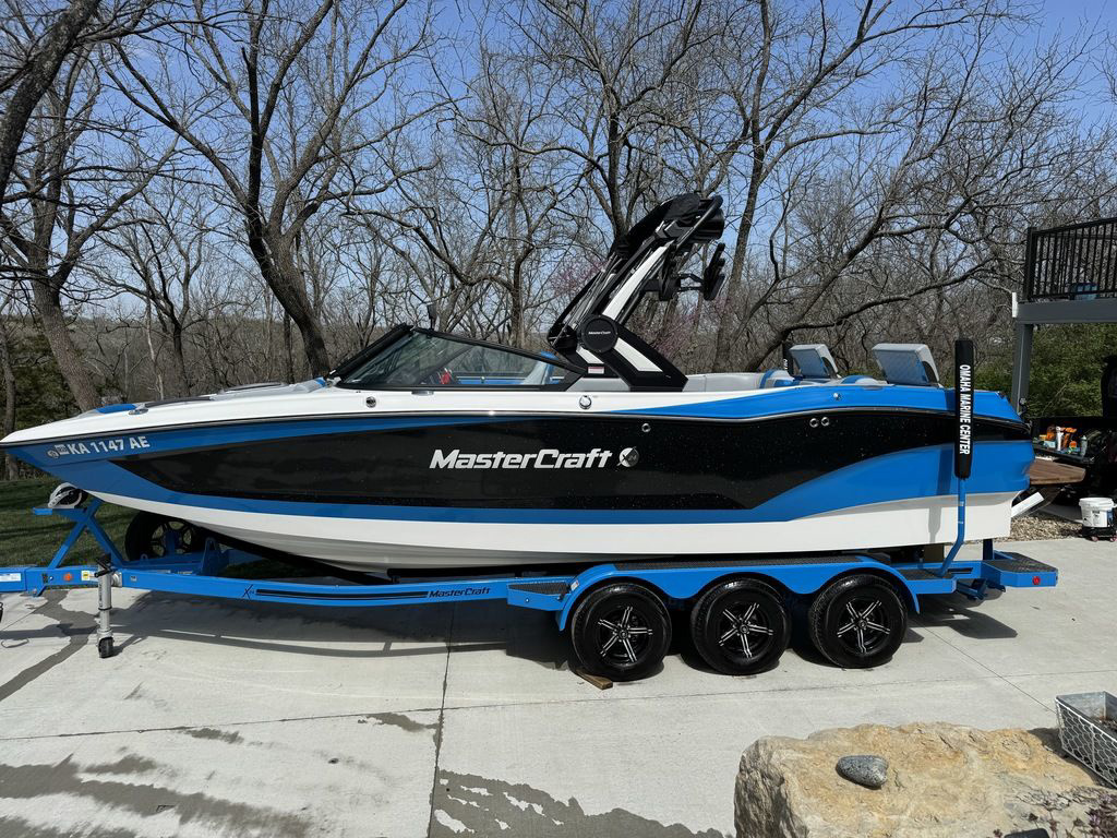 boat.Title