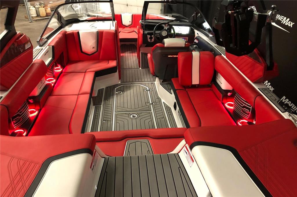 2020 G23 Super Air Nautique, Steering Assist and Power Tower, PRICE REDUCED! Icon