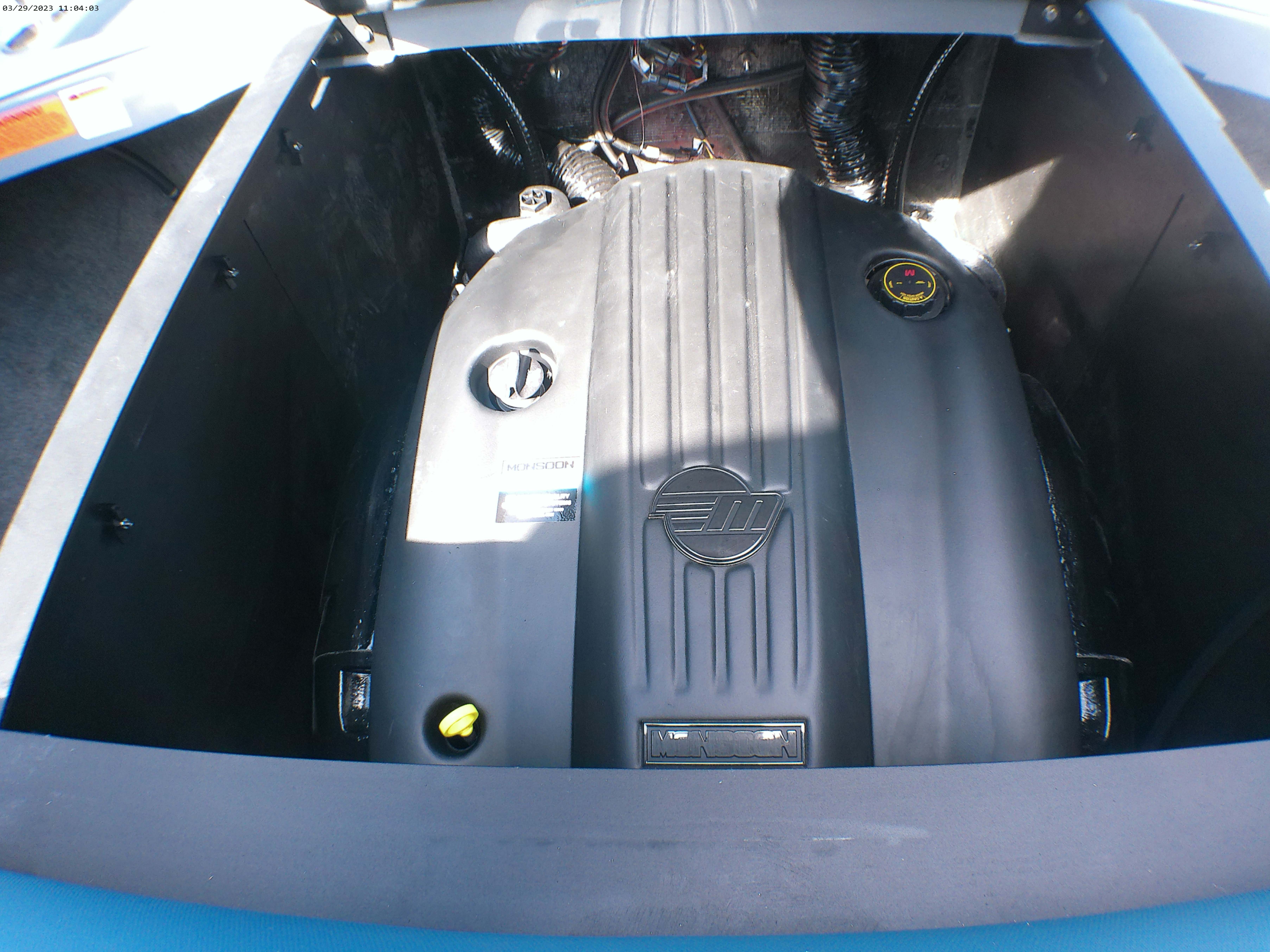 2023 Axis T235 Icon