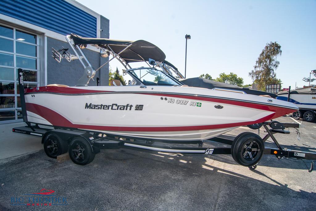 2021 Mastercraft XT22
