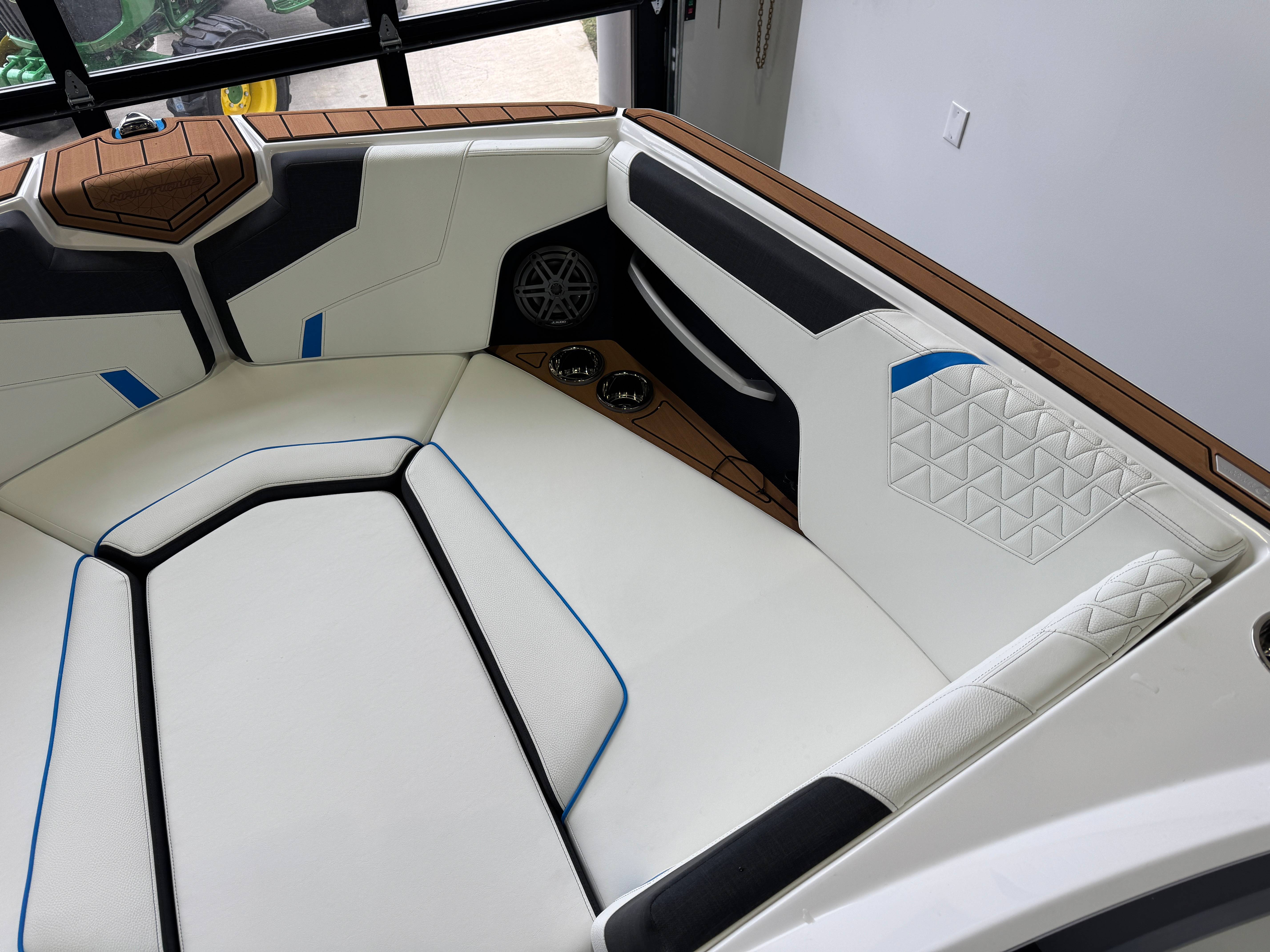 2025 Nautique Super Air Nautique GS24