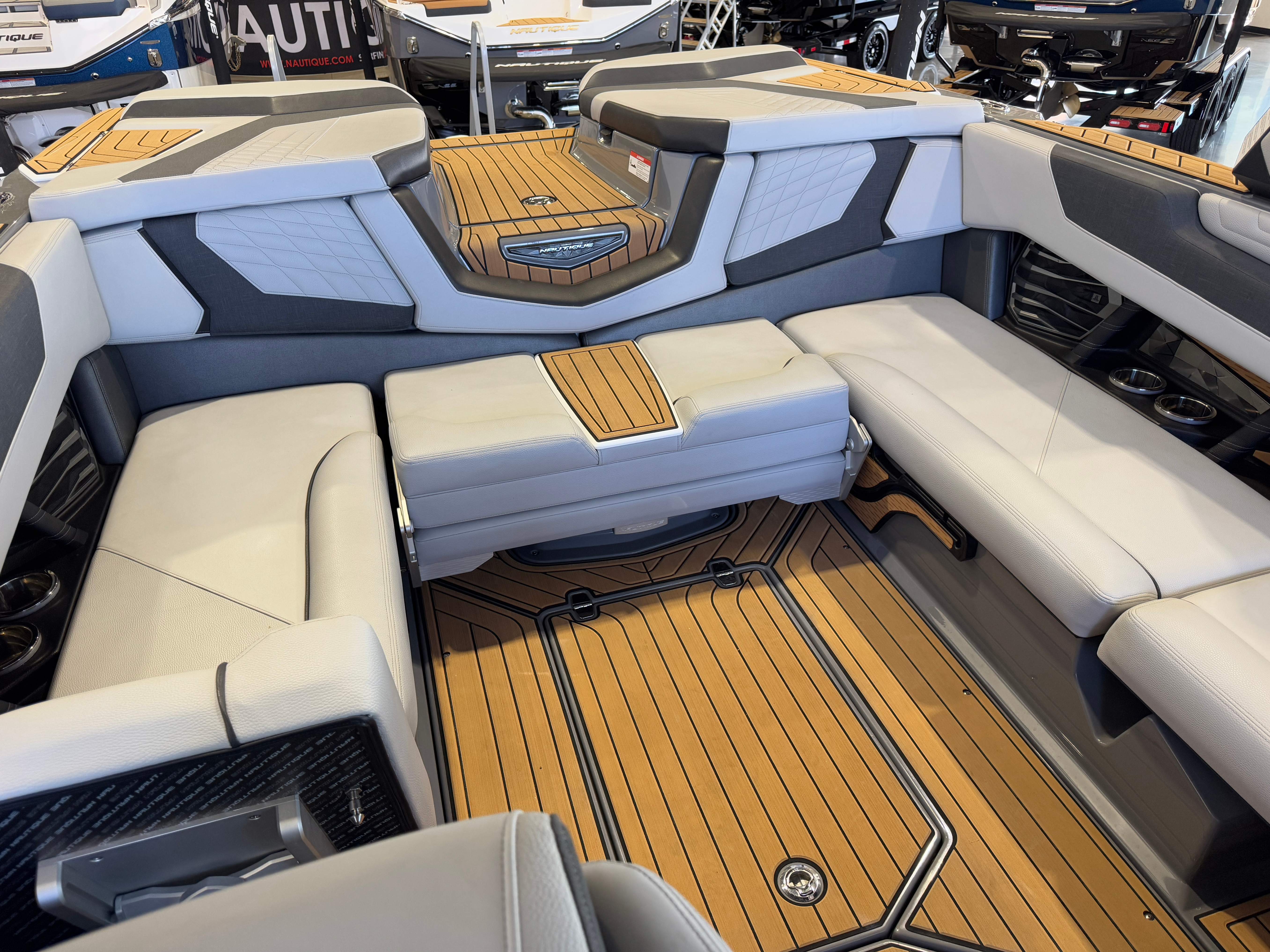 2023 Nautique Super Air Nautique G23