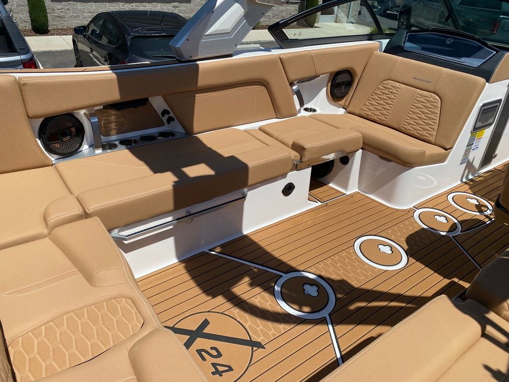 2024 mastercraft X24