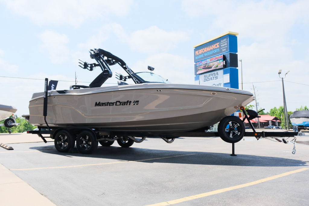 2025 MasterCraft XT24 Icon
