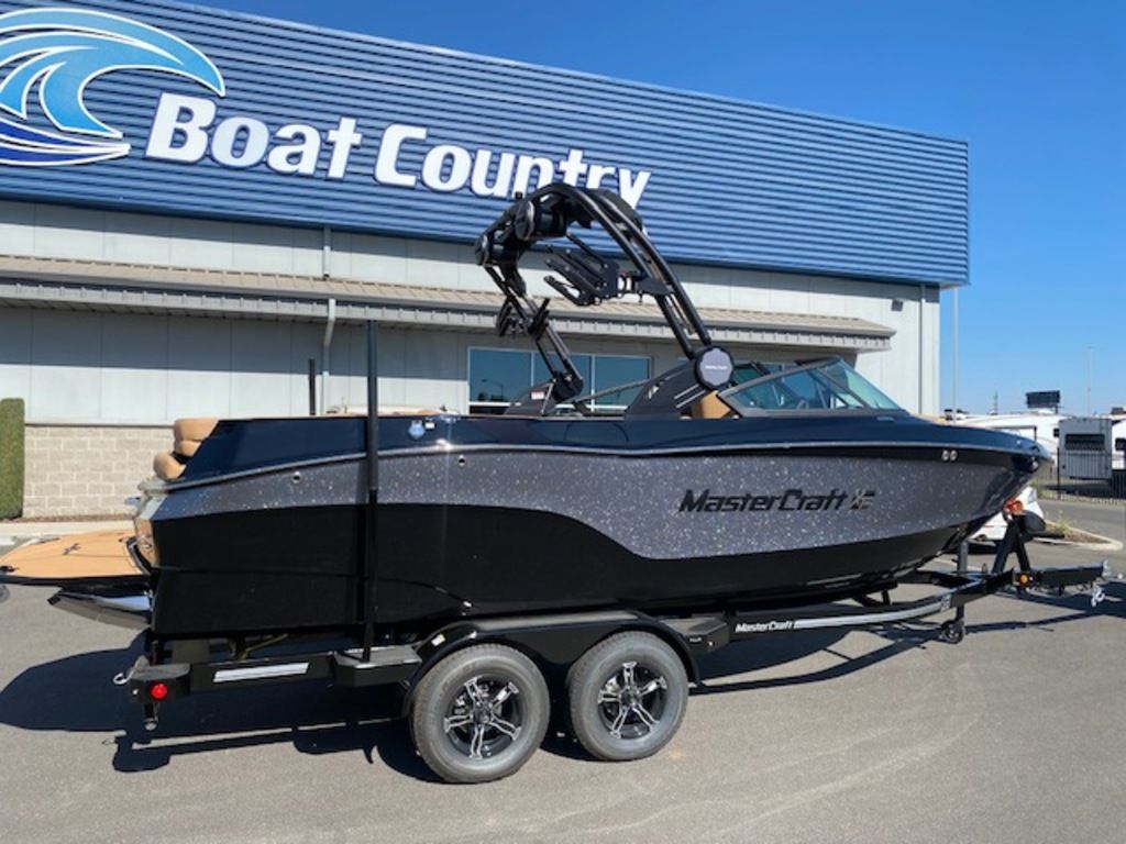 2025 MasterCraft XT23