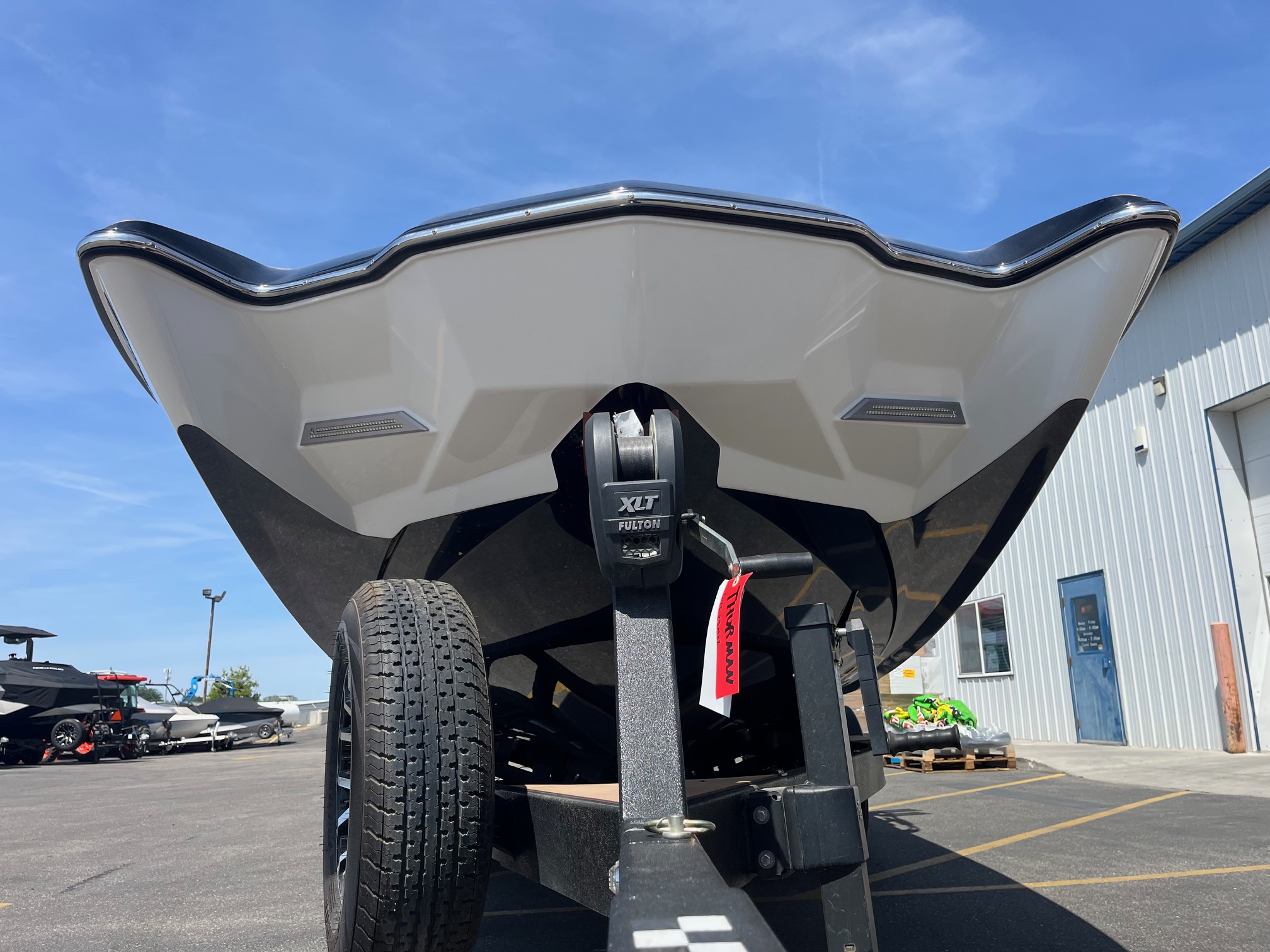 2022 Malibu 23 MXZ