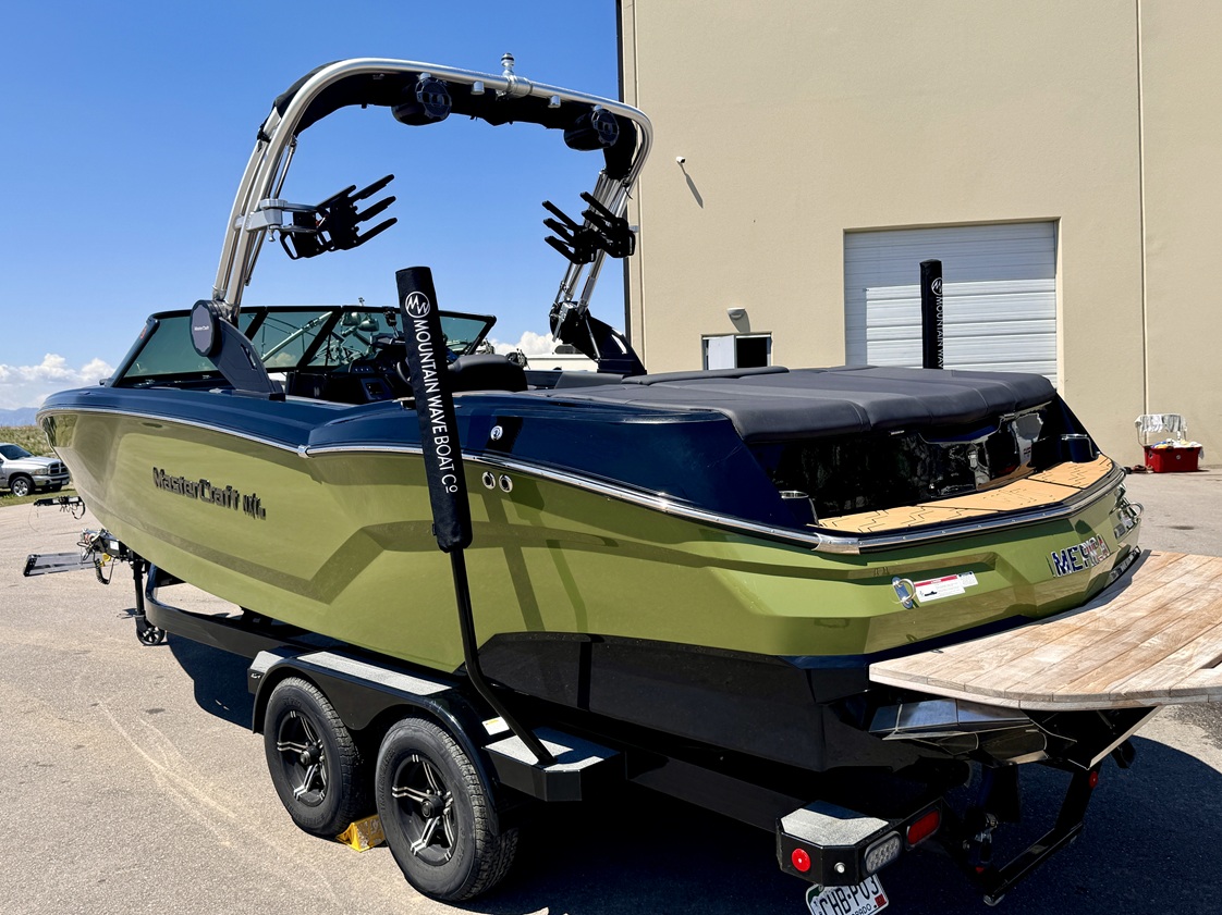 2022 MasterCraft NXT24 - Low Hours - Clean