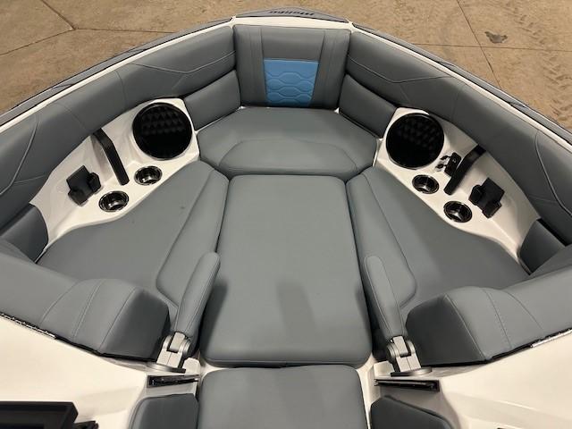 2024 Malibu Wakesetter 23 LSV -Pending Deal