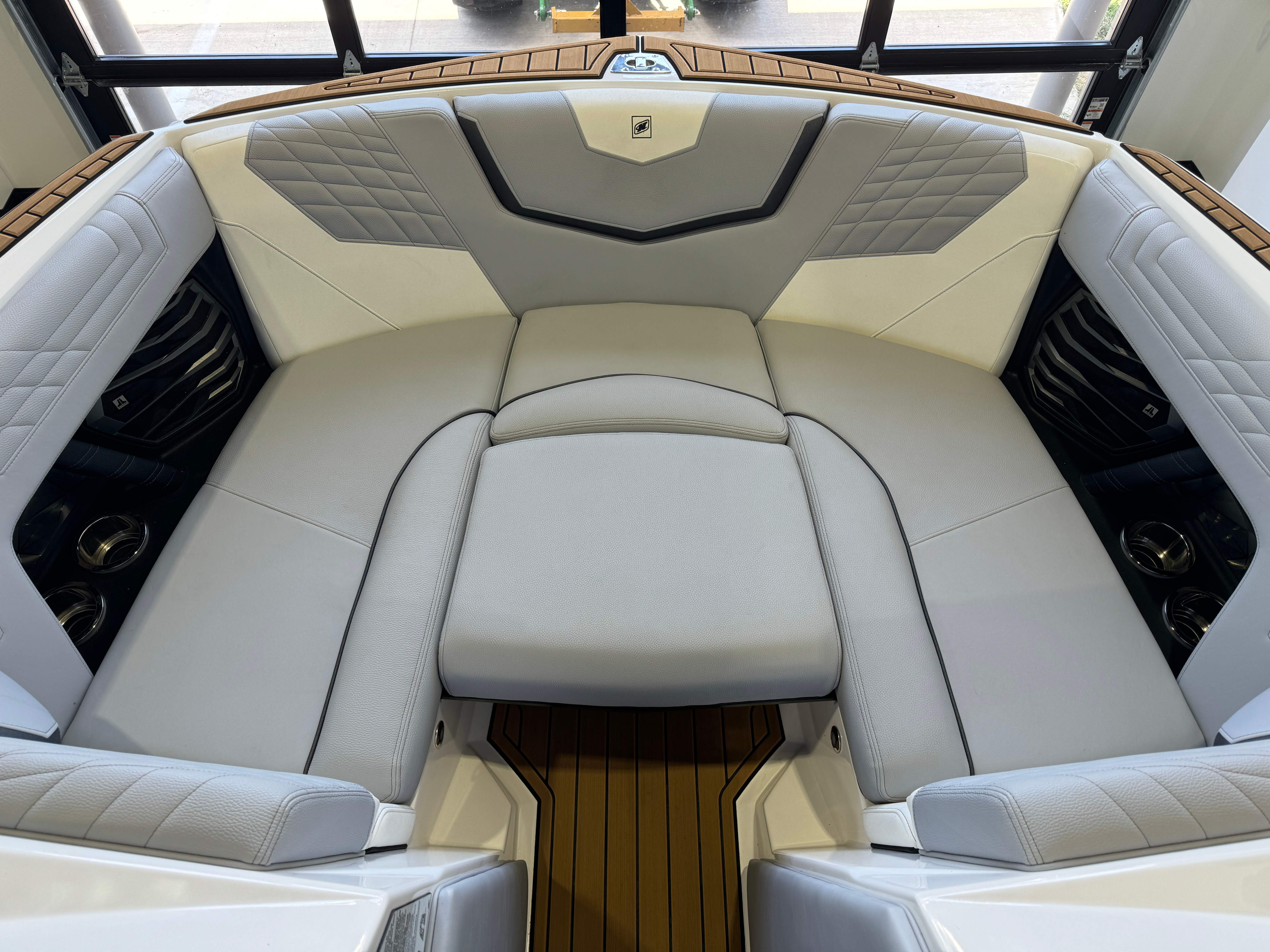 2022 Nautique Super Air Nautique G21