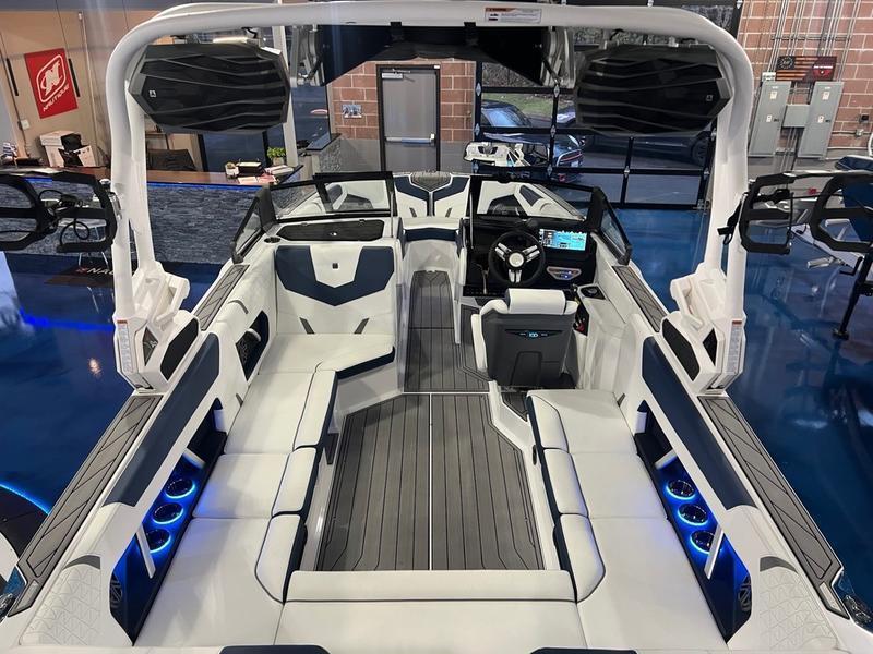 2025 Nautique GS22