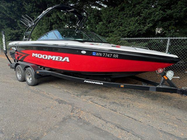 2012 Moomba Mobius LSV**super clean and low hours**