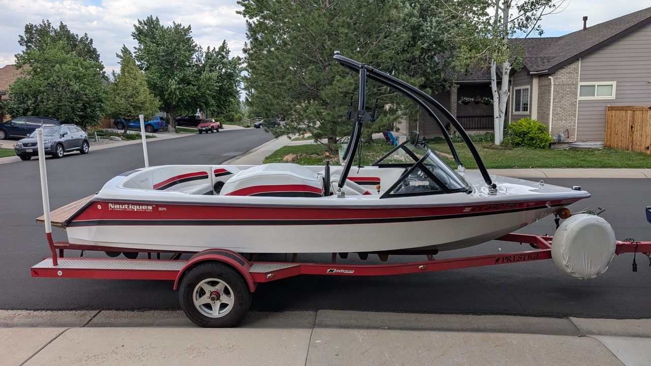 1995 Ski Nautique