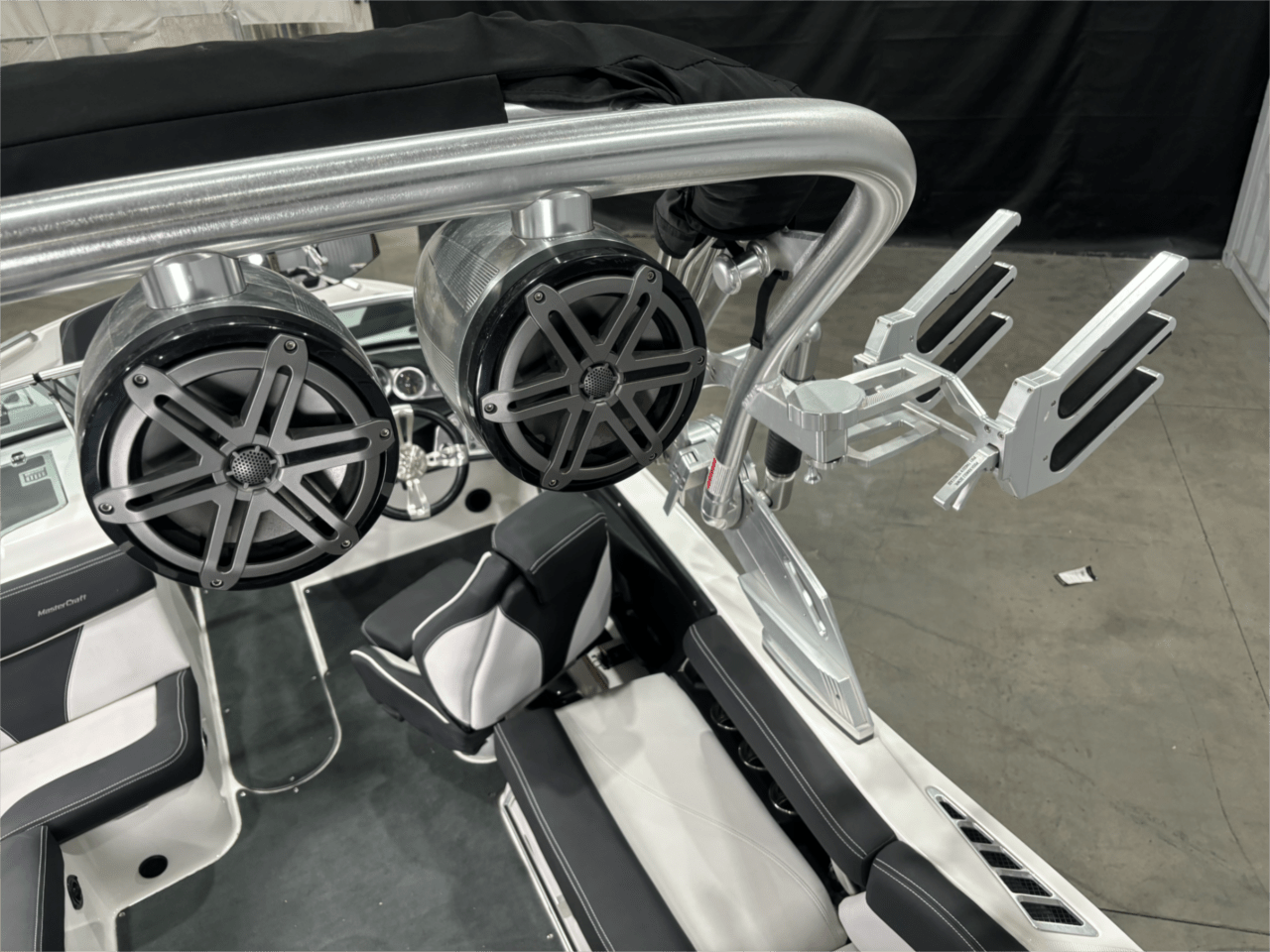 2017 MASTERCRAFT XT21