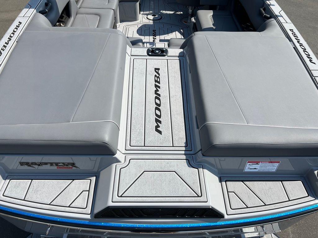 2024 MOOMBA CRAZ