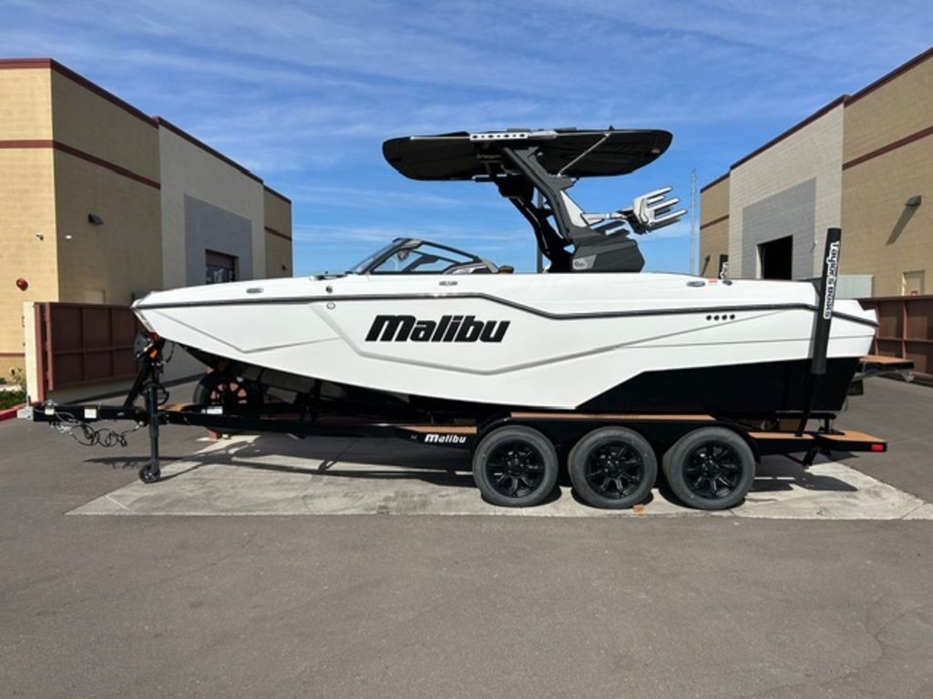 boat.Title