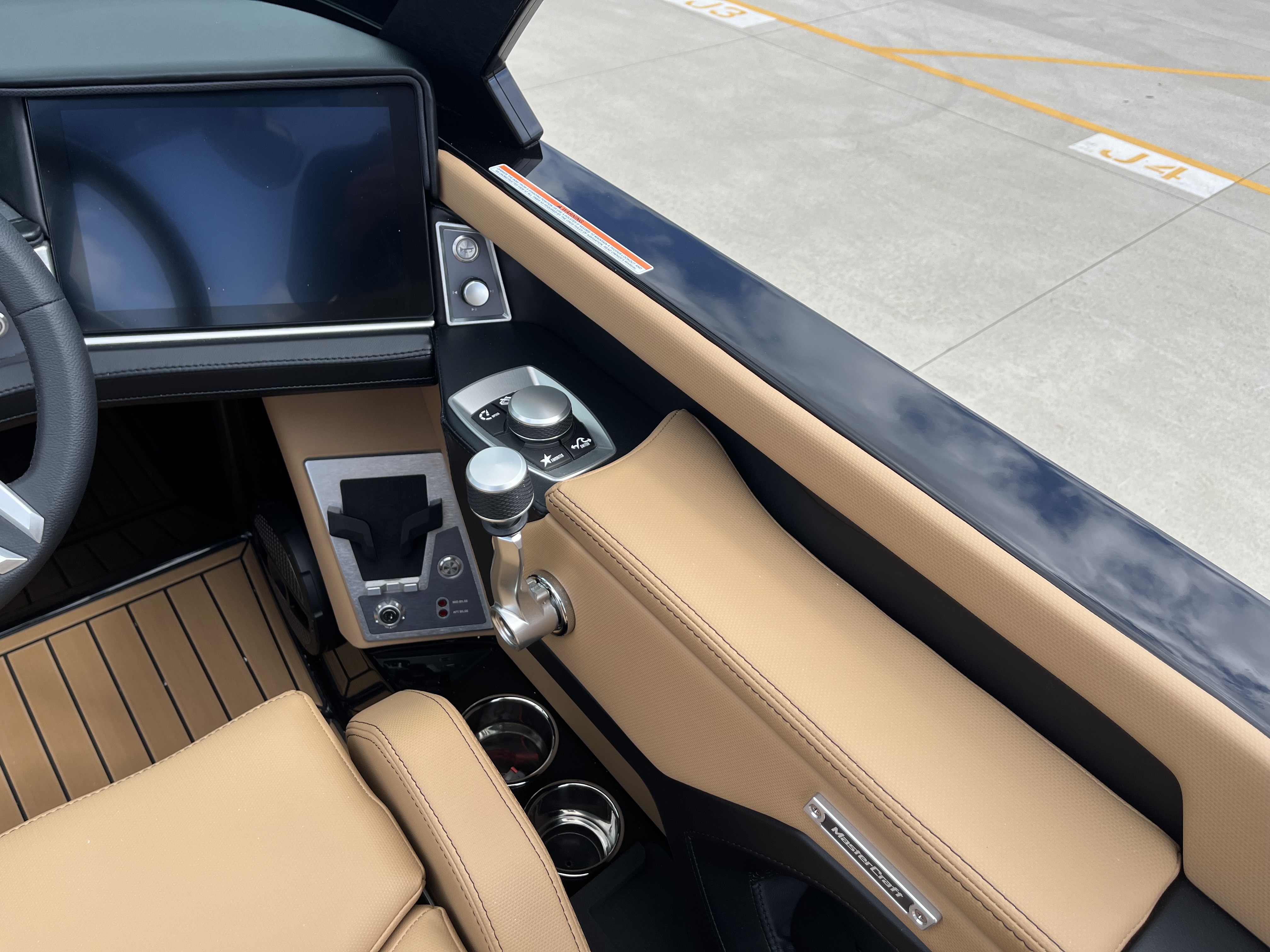 2025 MasterCraft XT22