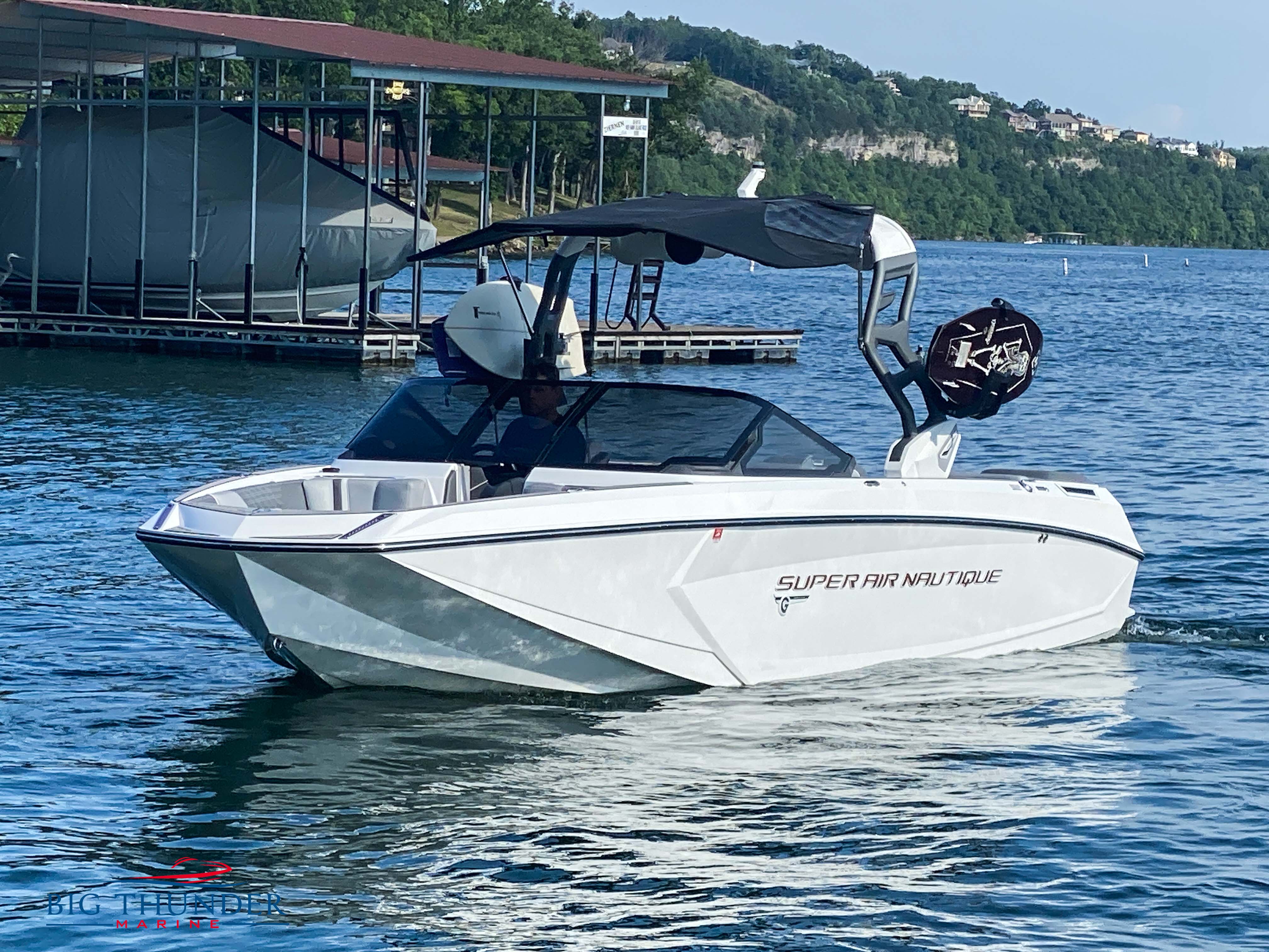 boat.Title