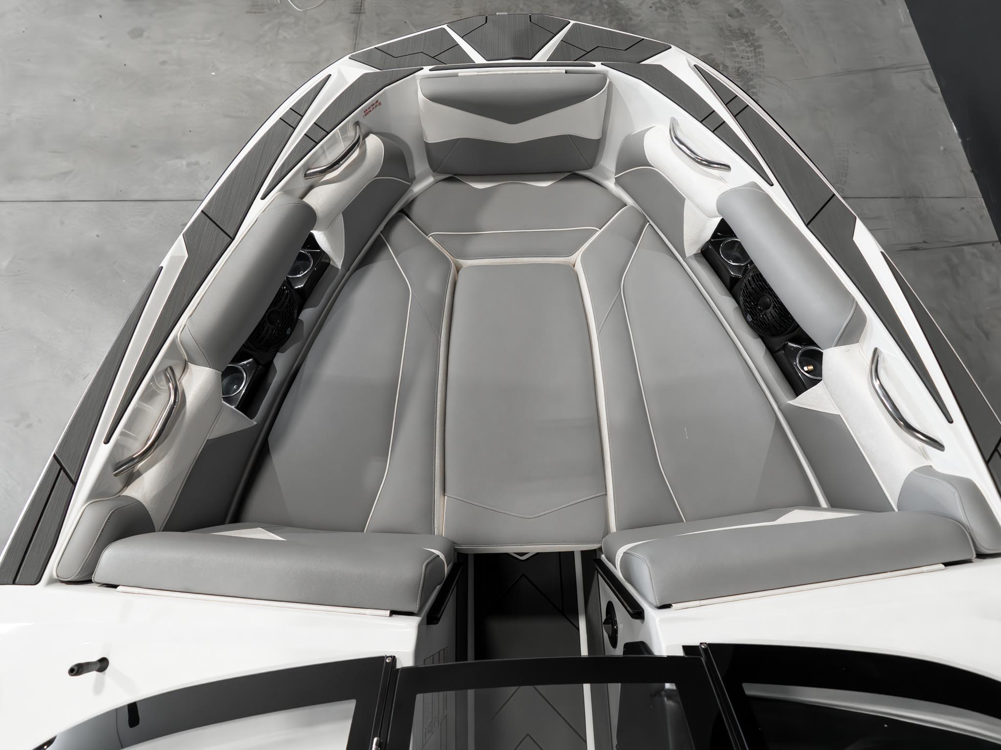 2025 Supreme S240 White / Gray Icon