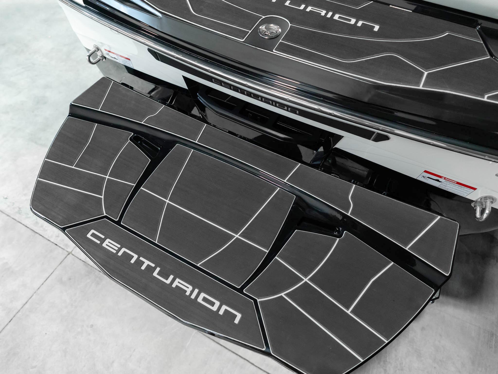 2025 Centurion Ri245 – Black / White