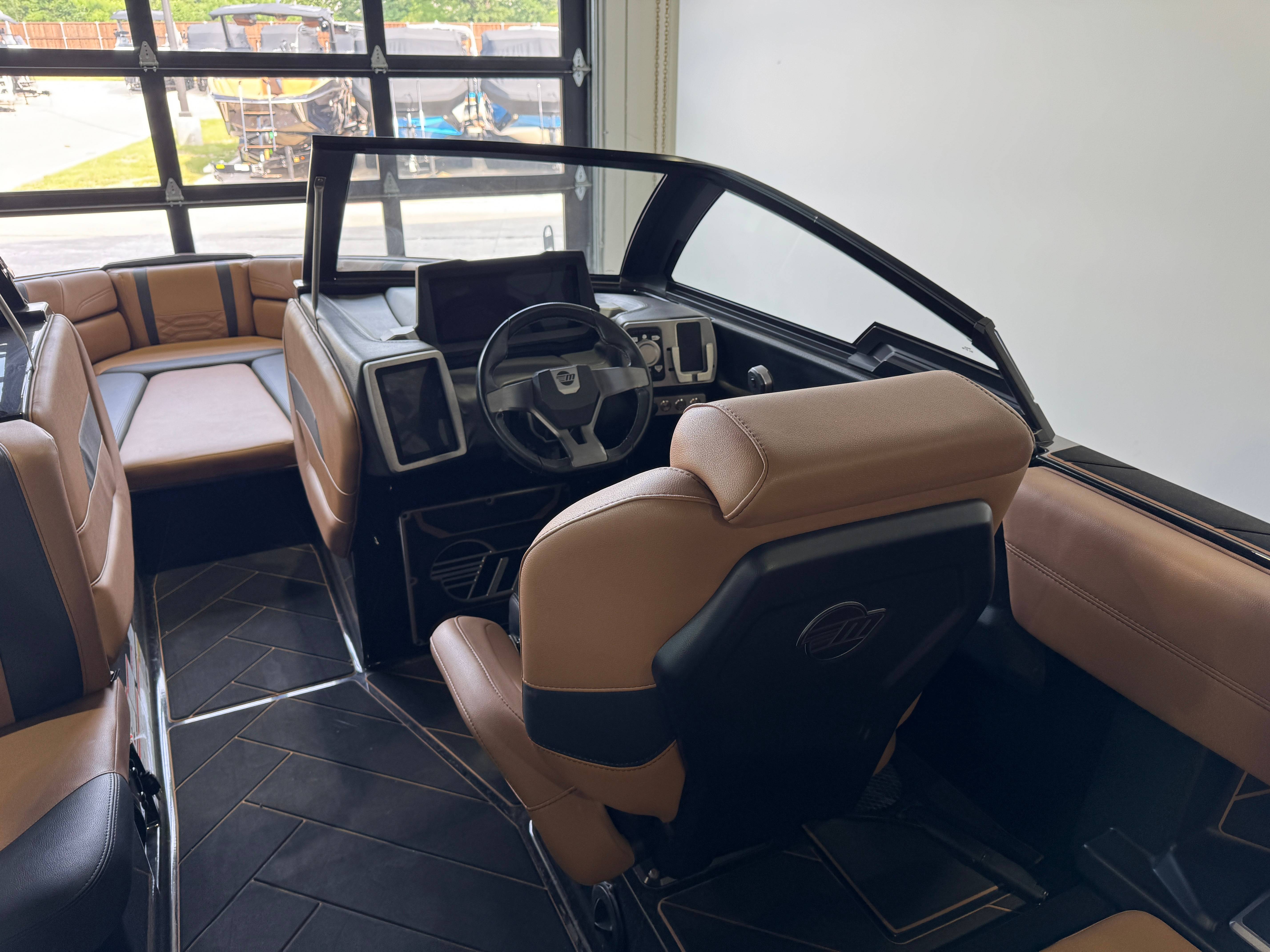 2023 Malibu Wakesetter 26 LSV