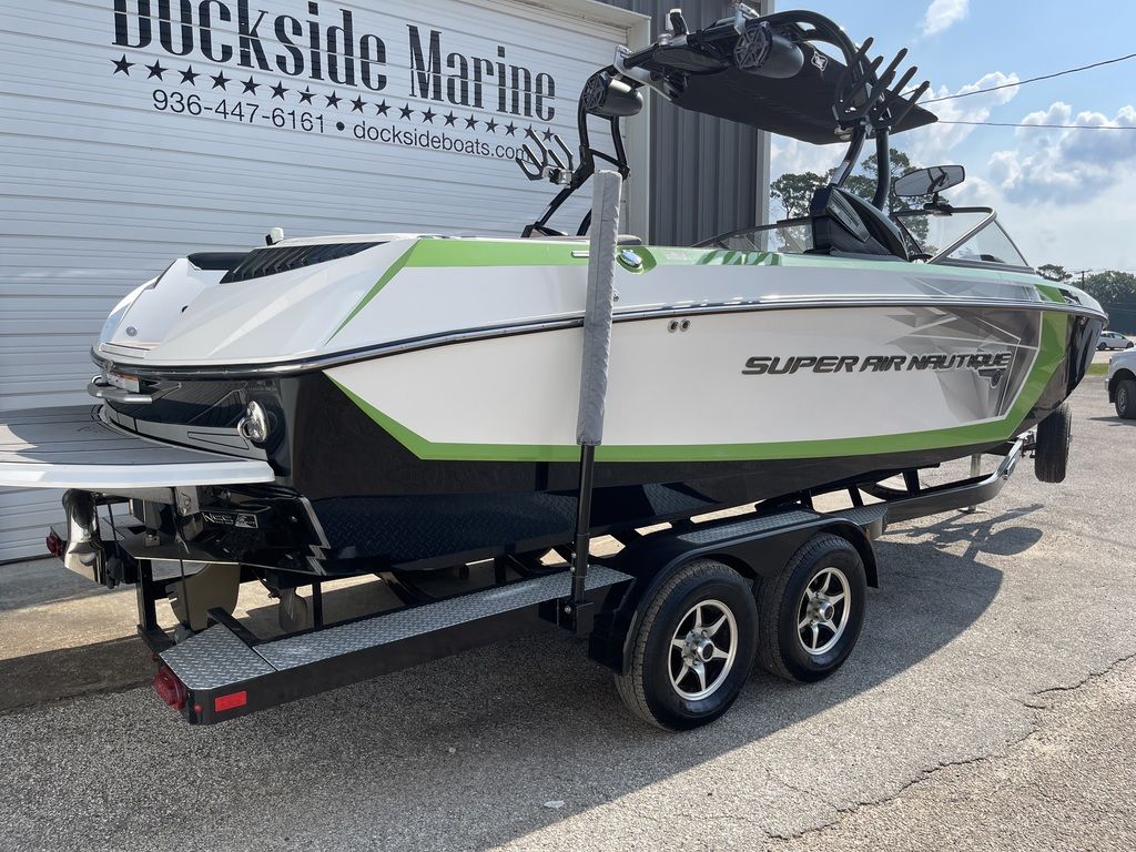 2016 nautique G25