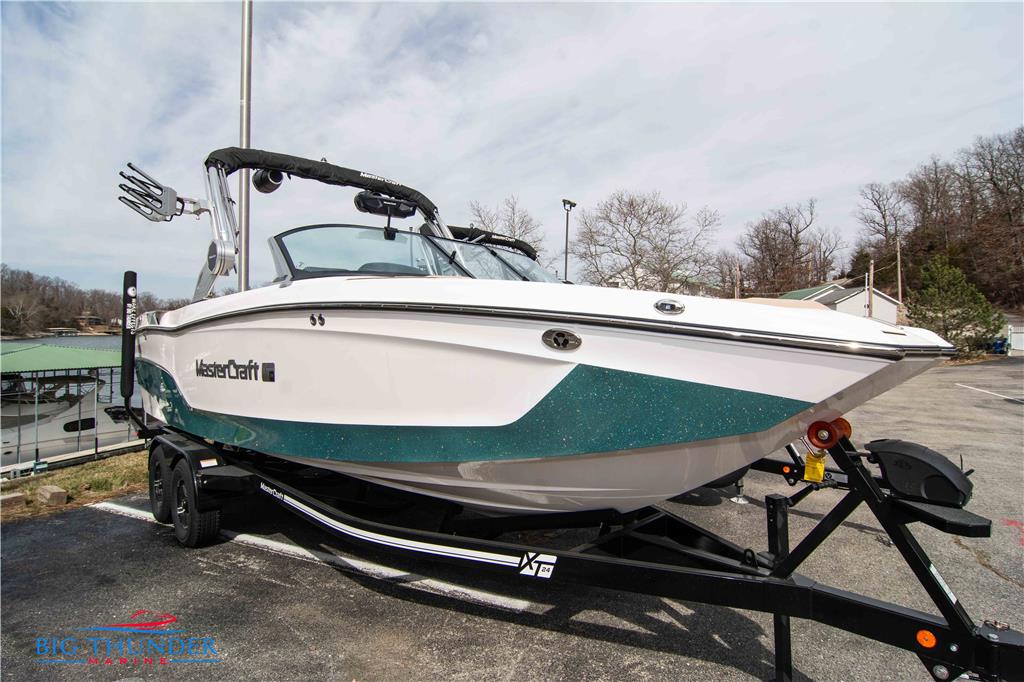 2024 MasterCraft XT24