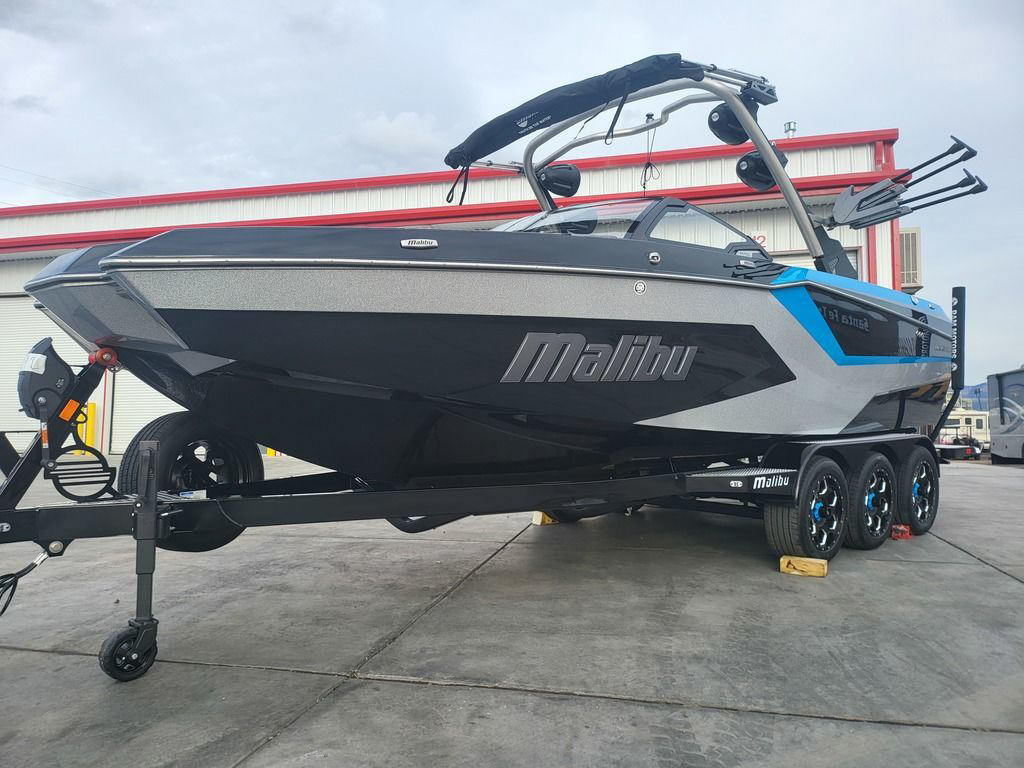 2025 Malibu Boats 24 MXZ