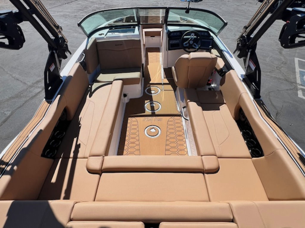 2025 Mastercraft NXT22