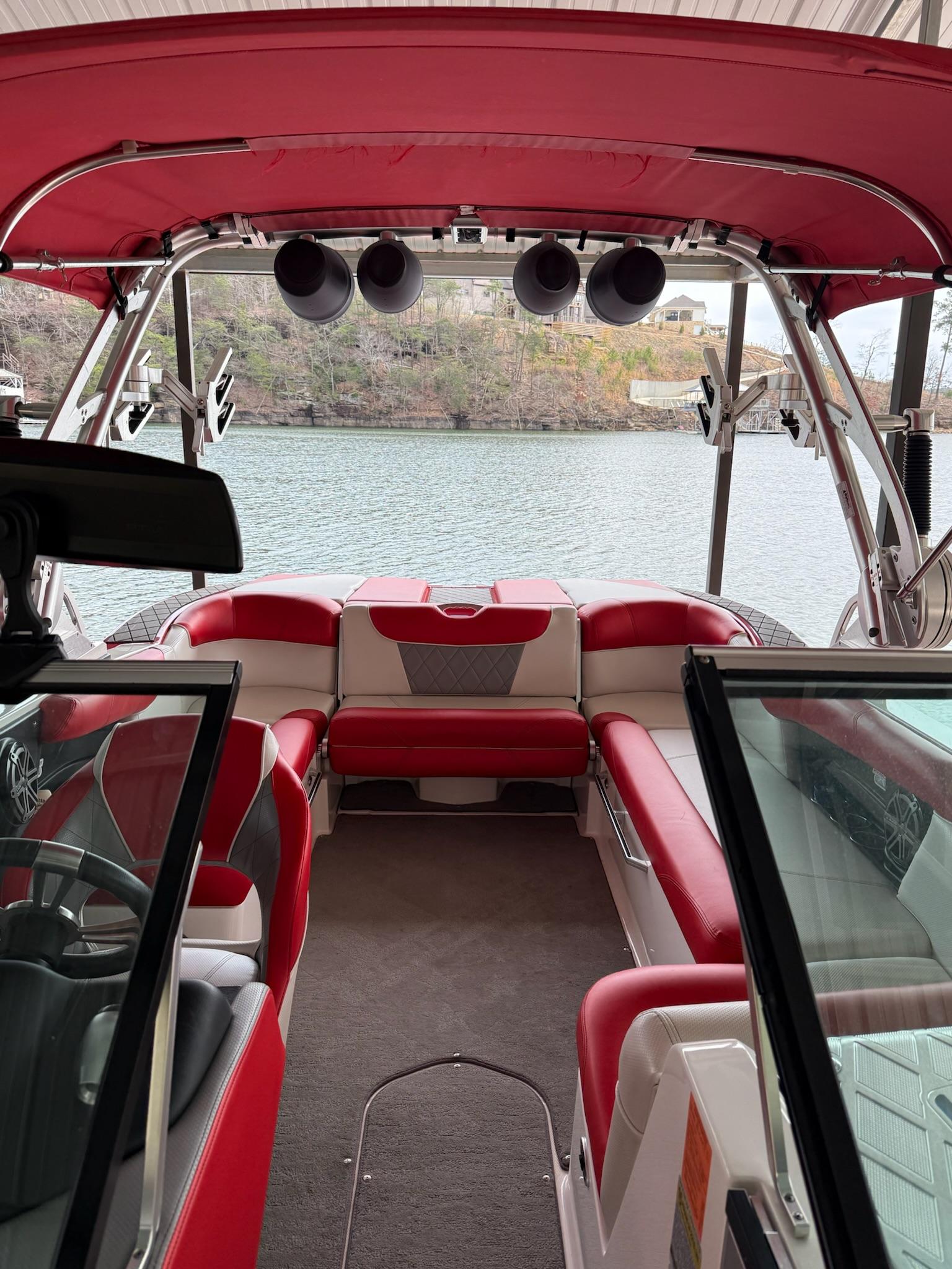 2015 Mastercraft X30 – Excellent Condition