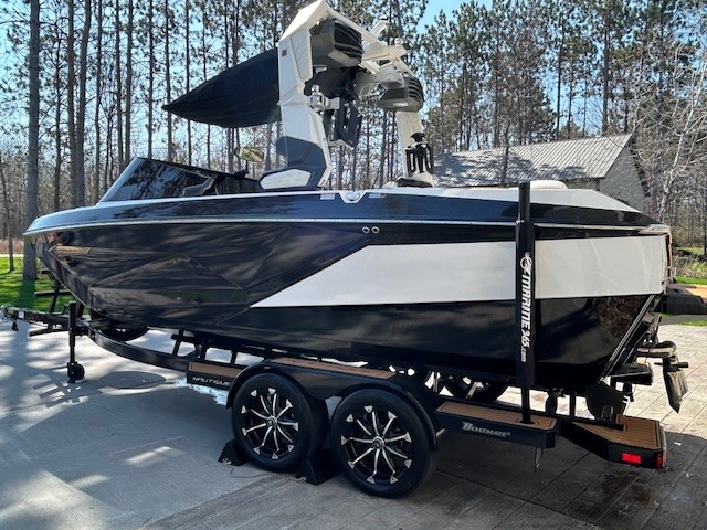 2022 Super Air Nautique G21