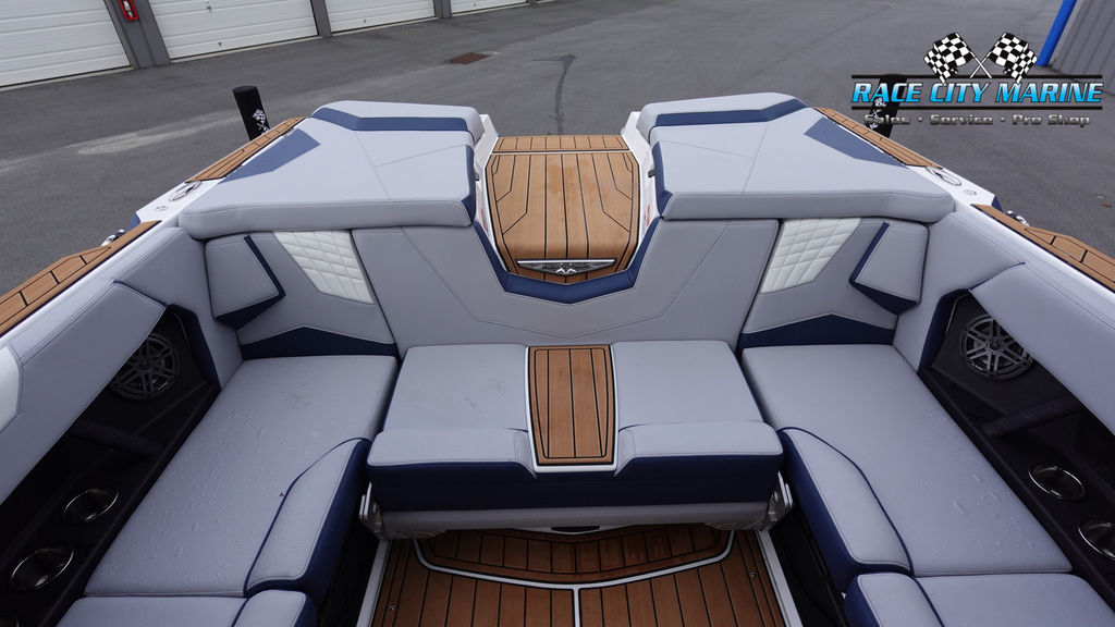 2025 Nautique S23