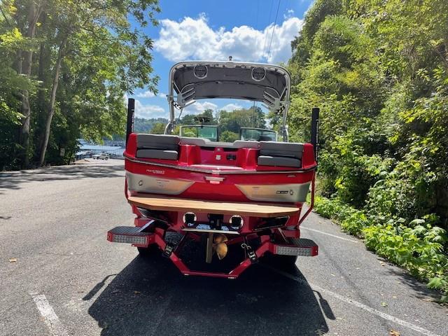 2023 MasterCraft XT22 Icon