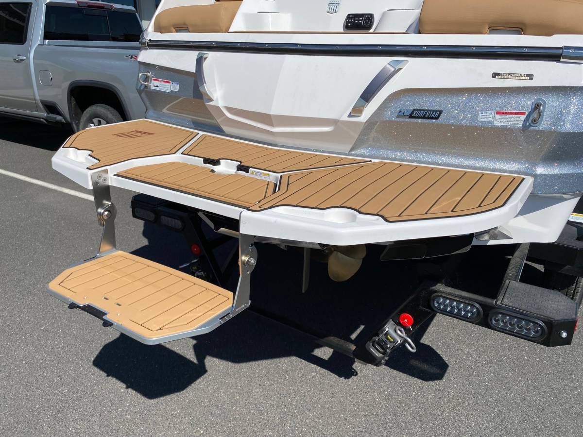 2024 MasterCraft X22