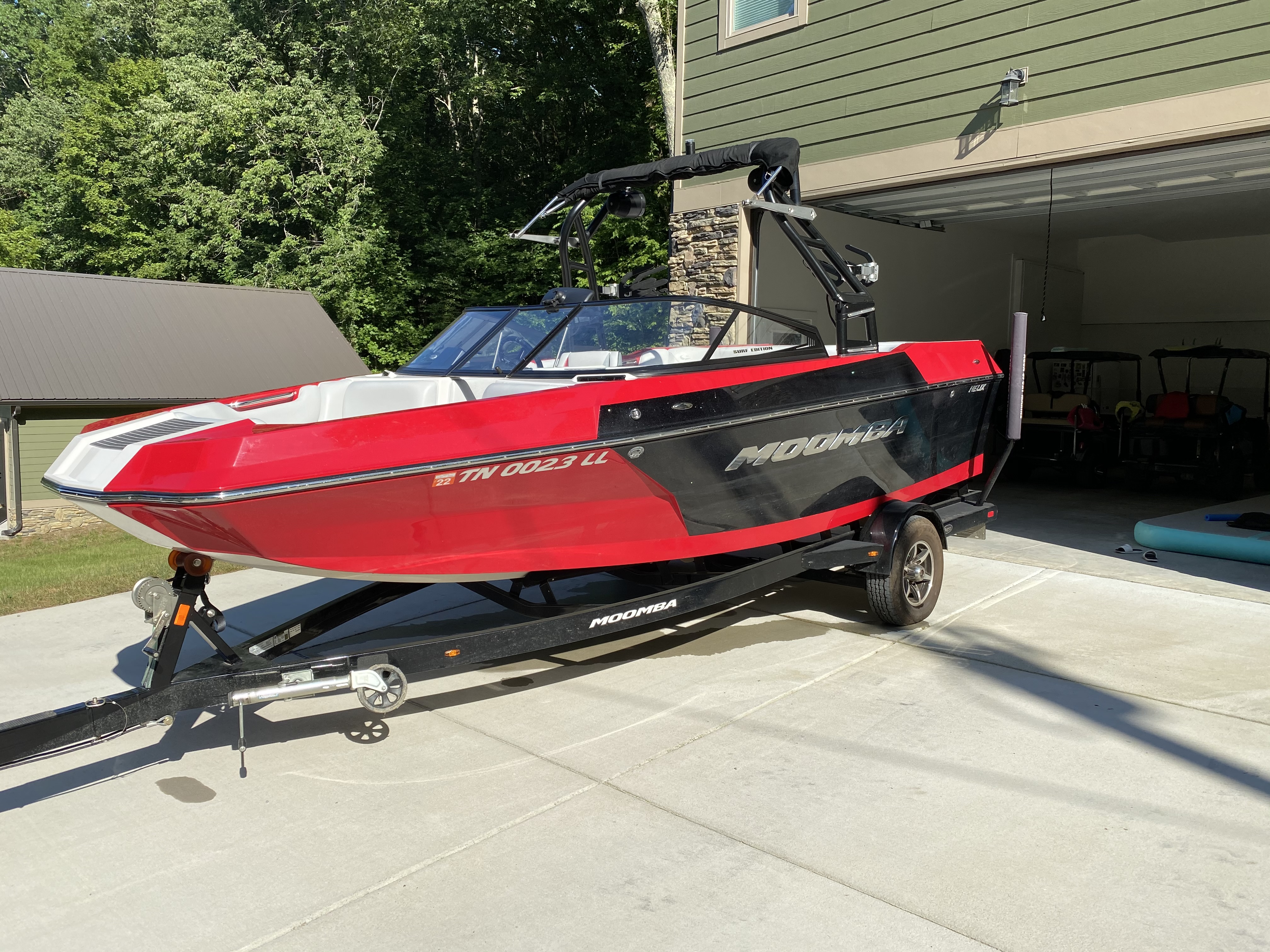 Moomba Helix