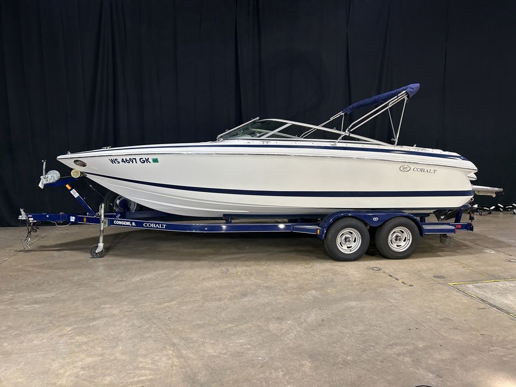 2003 Cobalt Boats 226 Icon