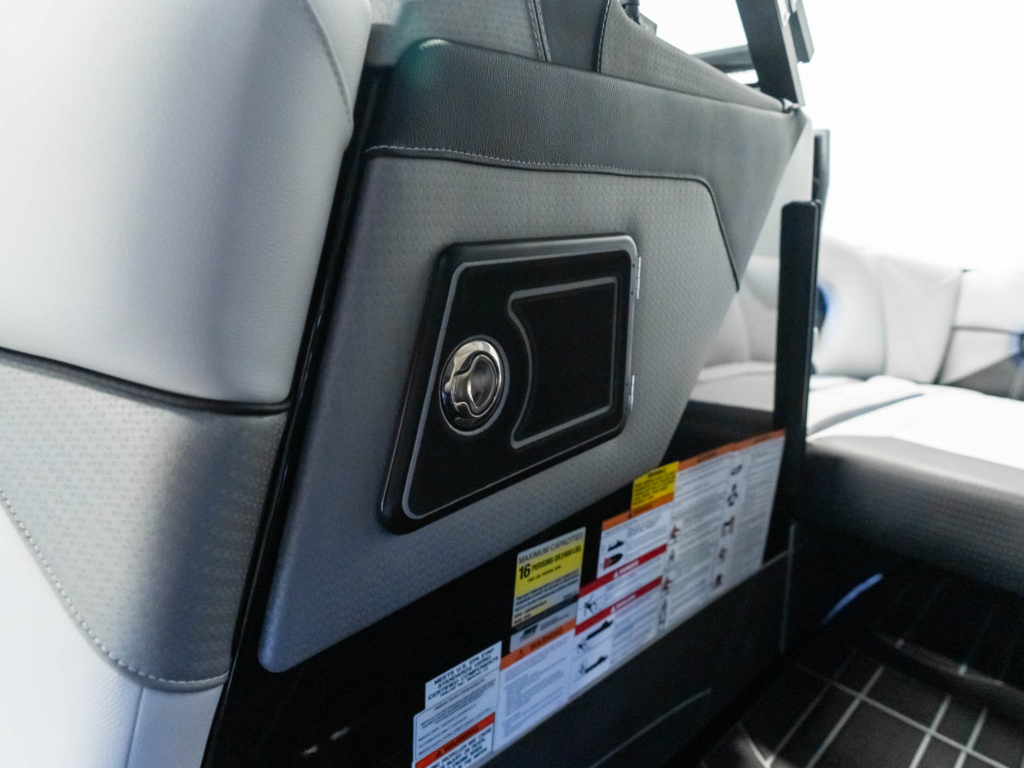 2025 Centurion Ri245 – Black / White Icon