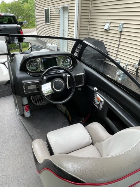 2011 Malibu Wakesetter VLX