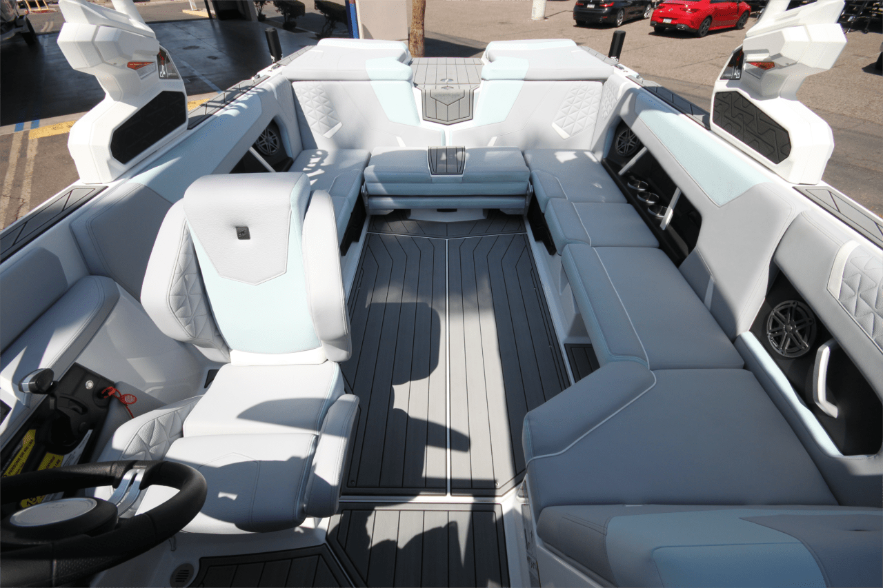 2025 Super Air Nautique GS22 Centennial Edition