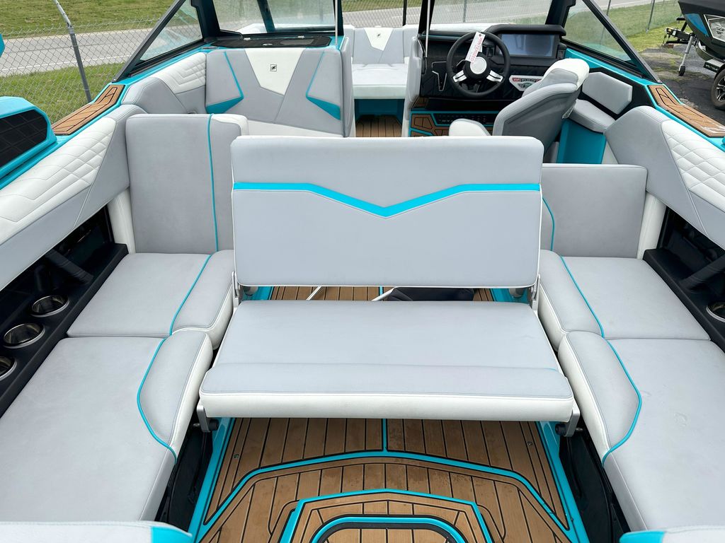 2022 Nautique Super Air Nautique S23