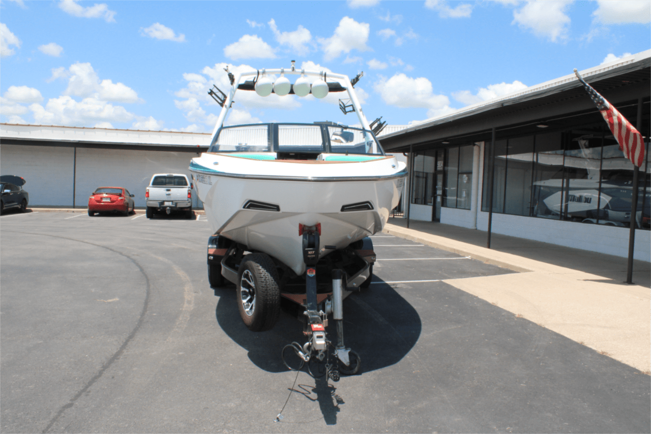 2023 Axis T250