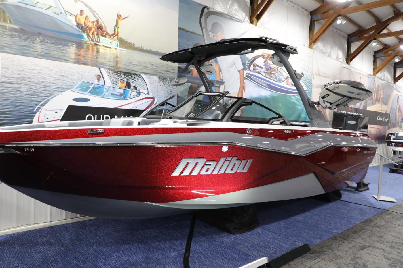 2024 Malibu 25 LSV